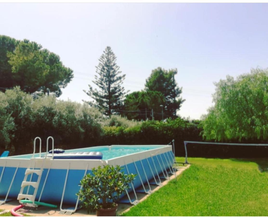 Stanza delle Muse in Villa con Piscina Fontane Bianche Esterno foto